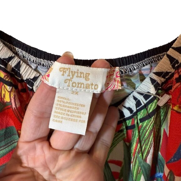 Flying Tomato Floral High-Low Dress With Tribal Trim & Flared Sleeves - Size 2x - Picture 4 of 7